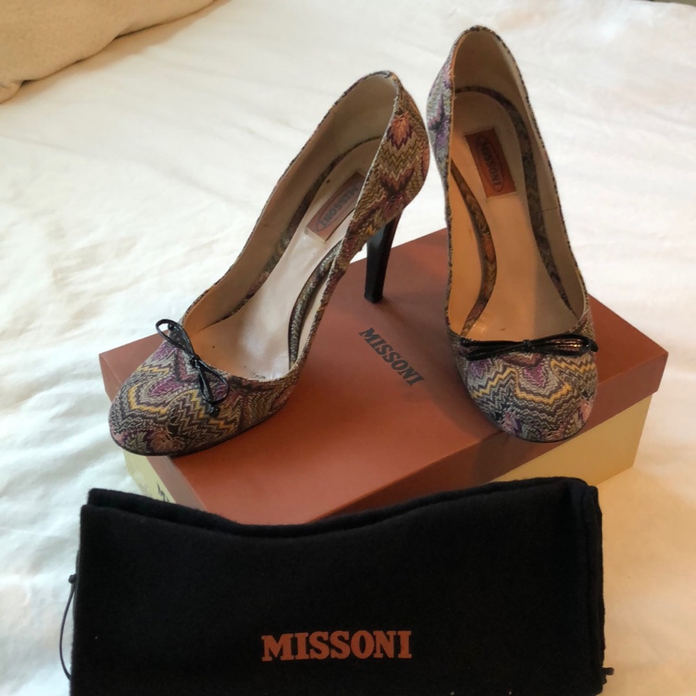 Missoni Chevron Pump